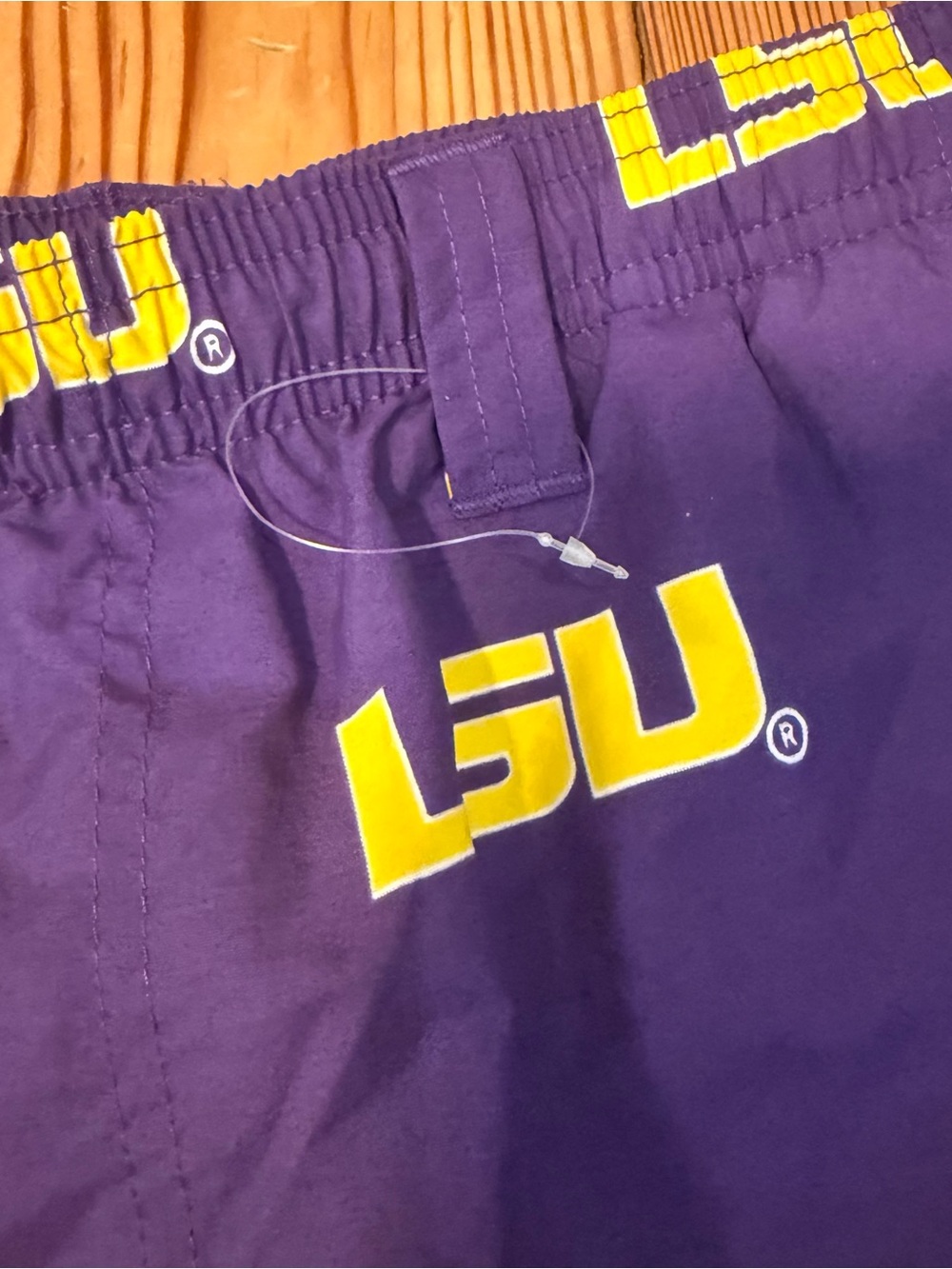 Columbia PFG LSU Tigers Shorts Mens Medium Purple Backcast NWOT - Picture 5 of 14